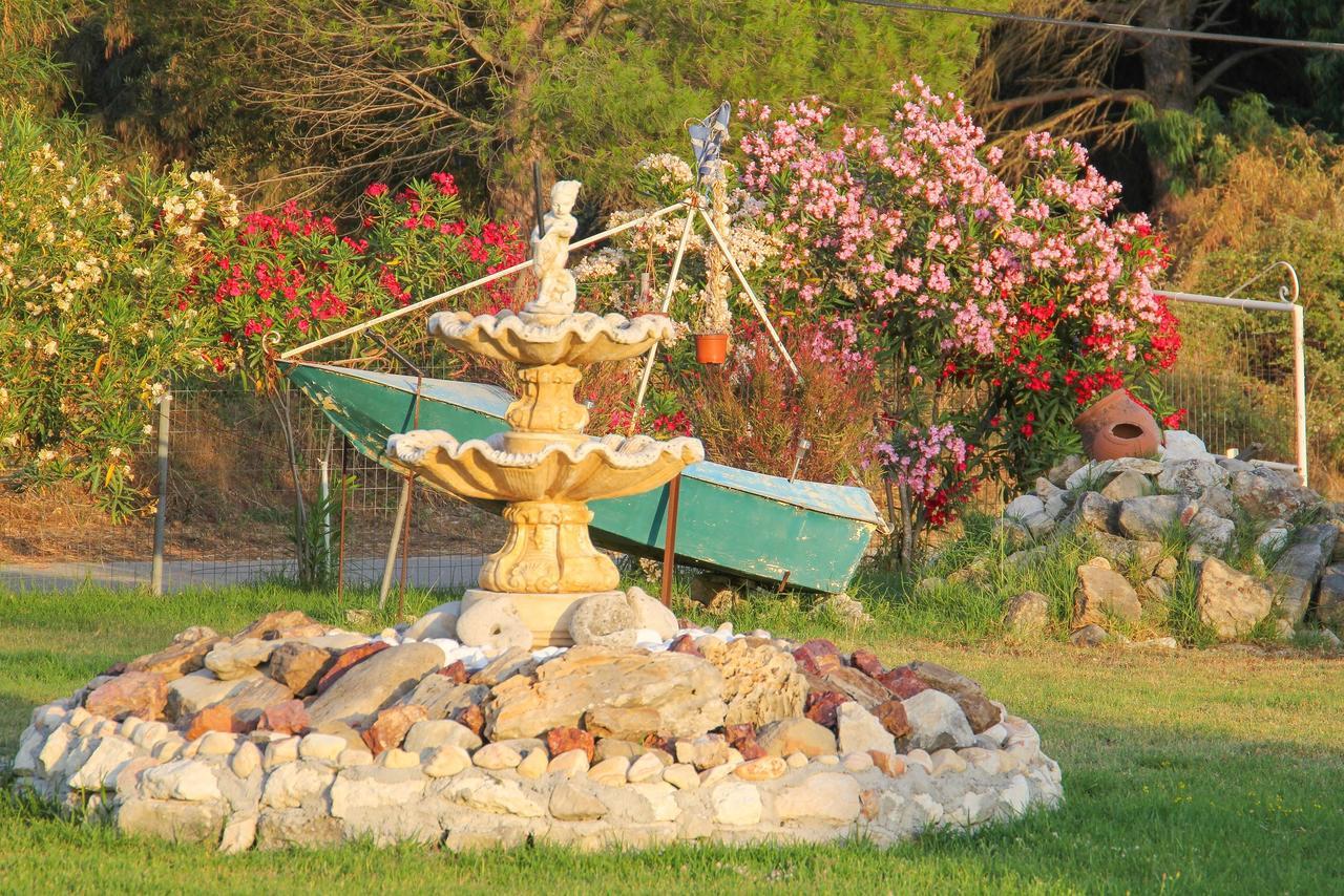 Kouros Resort Kalamákion Exteriér fotografie